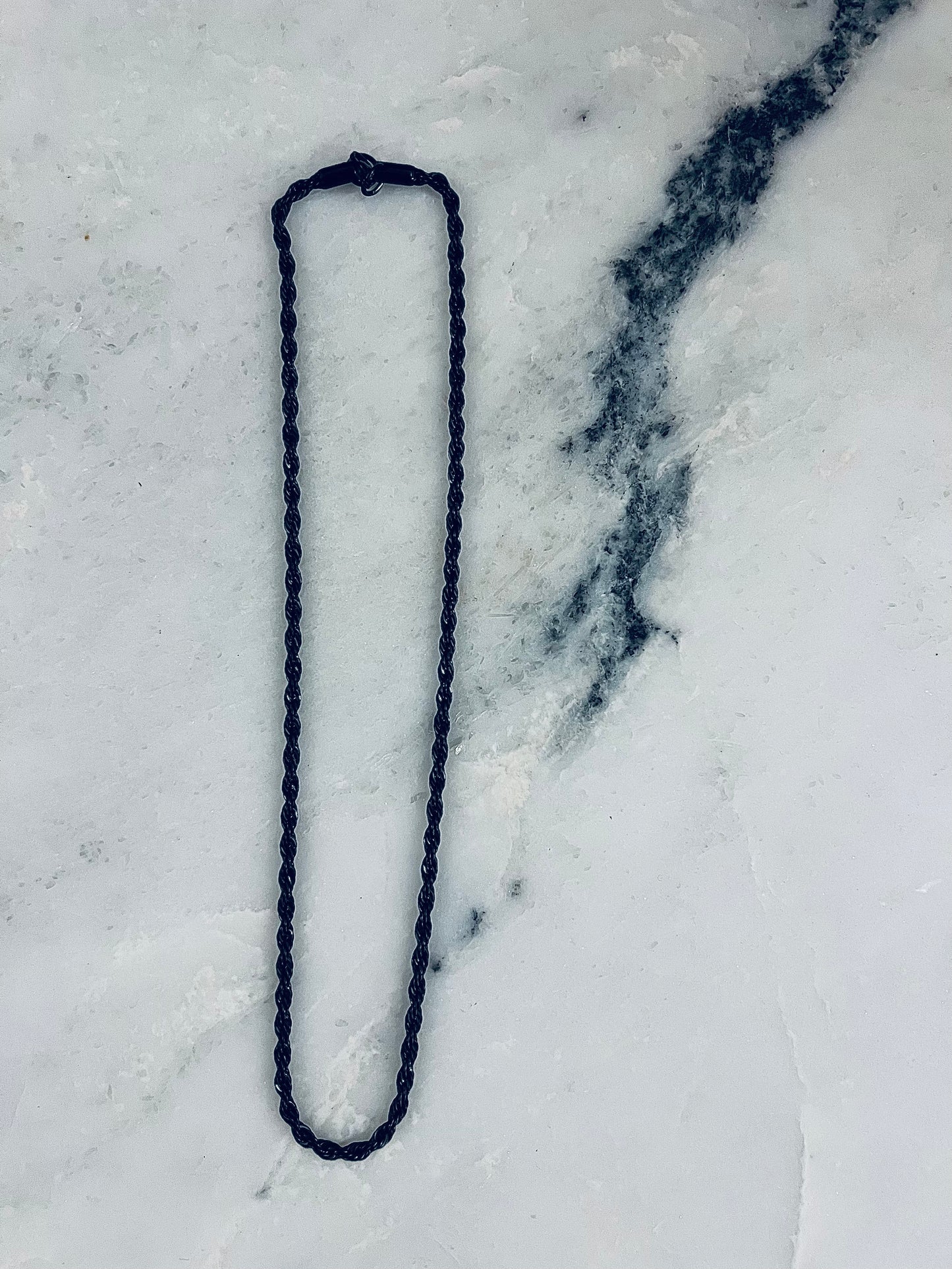 Black rope chain (necklace)